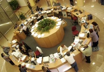 Dobanzi cu 50% mai mari la depozite, daca iei la pachet titluri la un fond de investitii