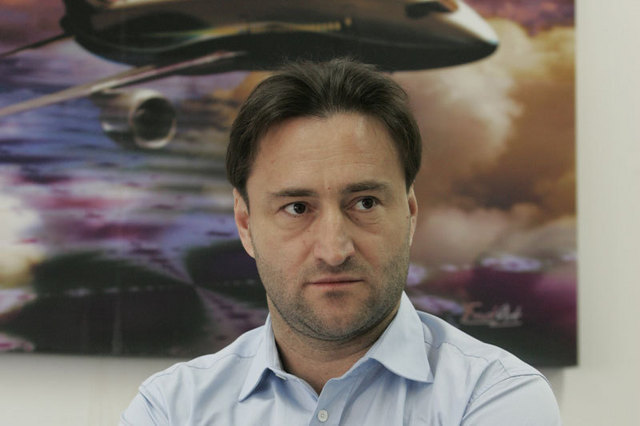 Trecerea la cratita a asfaltatorului Nelu Iordache, „faultata“ de alti doi „regi ai asfaltului“: Dan Besciu si Theodor Berna
