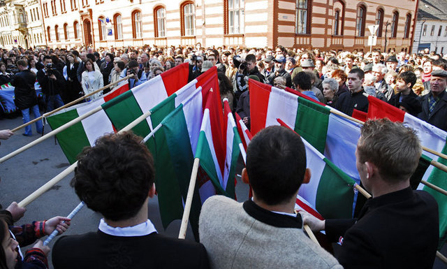 Laszlo Tokes cere autonomia Tinutului Secuiesc