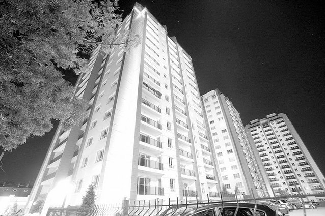 Gradinitele si supermarketurile promise in blocurile noi au ramas la stadiul de "in curand"