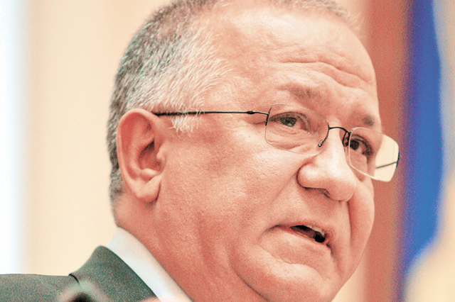 Inselatoria bancara de la Brasov: directoarea rostogolea banii din conturi si tinea evidenta in agenda