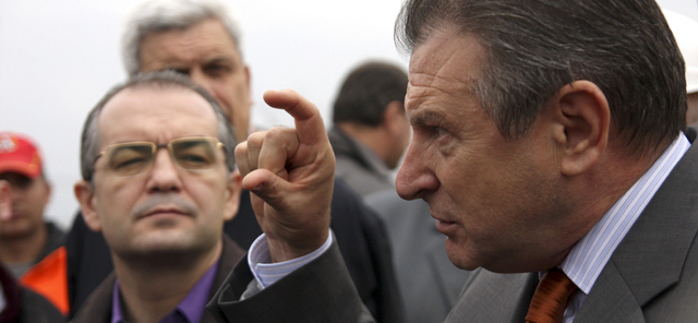 Premierul, soseaua de 9 km si „proiecturile” sale: „Unde-s ministrii, in puii mei”