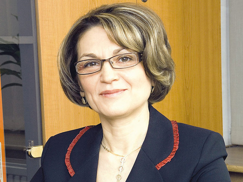 Carmen Radu, Eureko: ”De cand a venit criza, oamenii folosesc mai des asigurarea de sanatate”