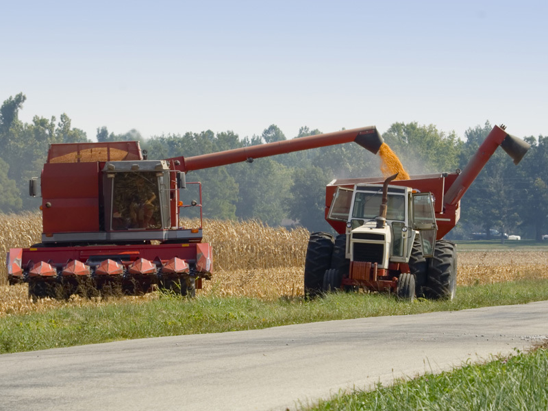 Agricover face o divizie pentru distributia de motorina