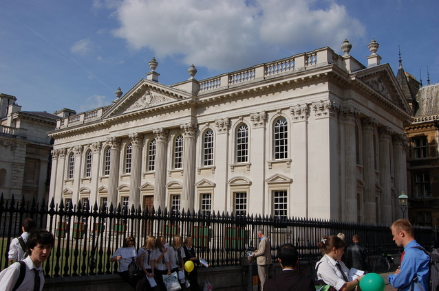 Universitatea Cambridge, cea mai bogata din Anglia