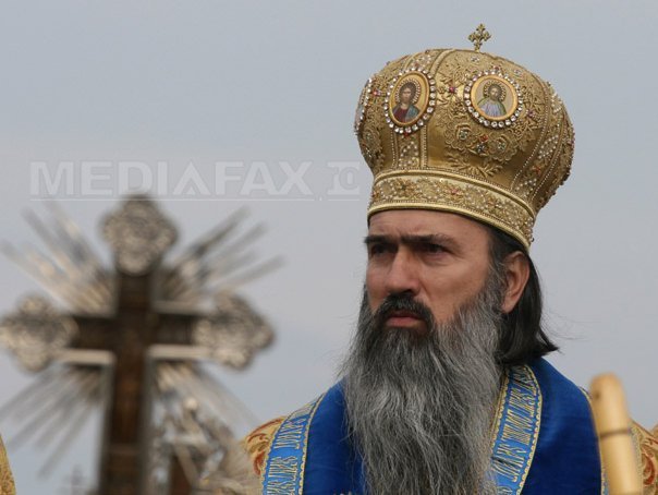 Bunuri ale Arhiepiscopiei Tomisului, intre care Palatul Arhiepiscopal, puse sub sechestru de Fisc