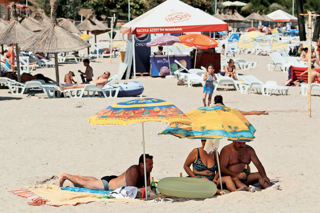Ofertele speciale, singura arma a firmelor din turism impotriva falimentului