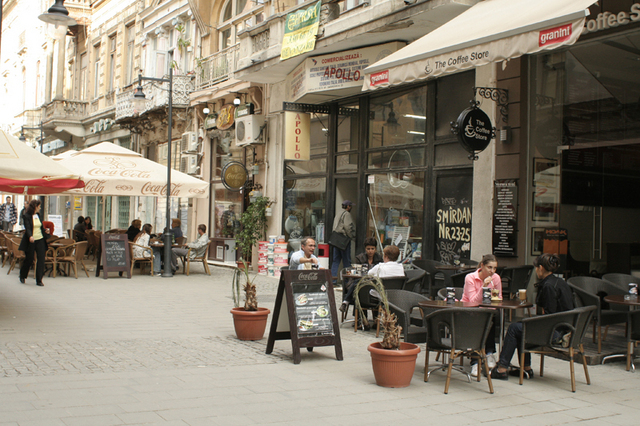 Spatiile comerciale din Centrul Istoric, “singurele magazine din Capitala unde nu vezi vitrine goale”