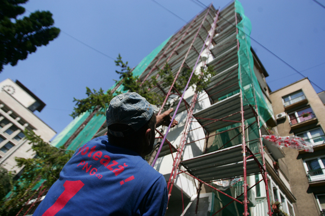 Termopanul se pregateste de exit. Tripanul promite facturi la incalzire cu pana la 15% mai mici