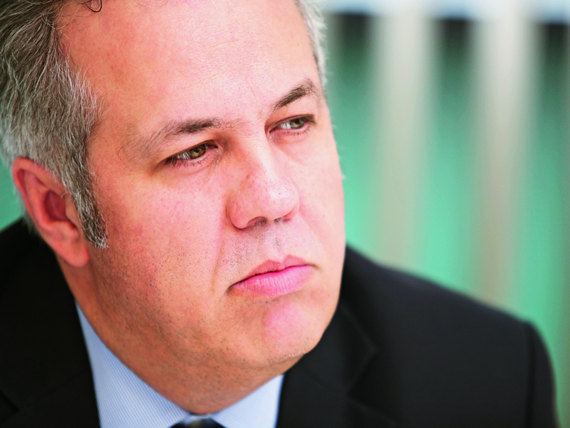 George Mucibabici, Deloitte Romania. Mucibabici conduce de patru ani una dintre cele mai mari companii de consultanta din Romania. Are insa o experienta de 15 ani in zona serviciilor financiar-bancare si de opt ani in functii de conducere.