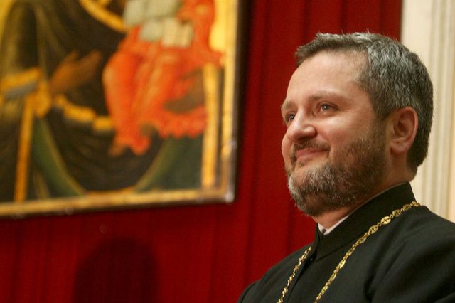 Evaziunea in turism. ANTREC: Manastirile fac evaziune. Patriarhia: taiem chitante