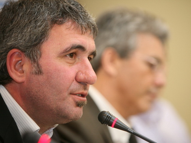 Galatasaray pierde pe bursa dupa numirea lui Hagi ca antrenor
