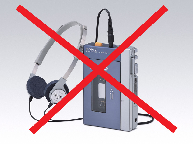 Cum dispare un mit: Sony renunta la casetofoanele Walkman