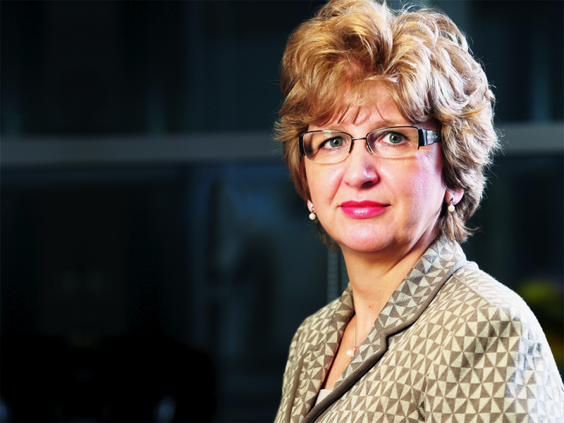 Mariana Gheorghe: Petrom infrunta cu bine criza. De ce nu si Romania?
