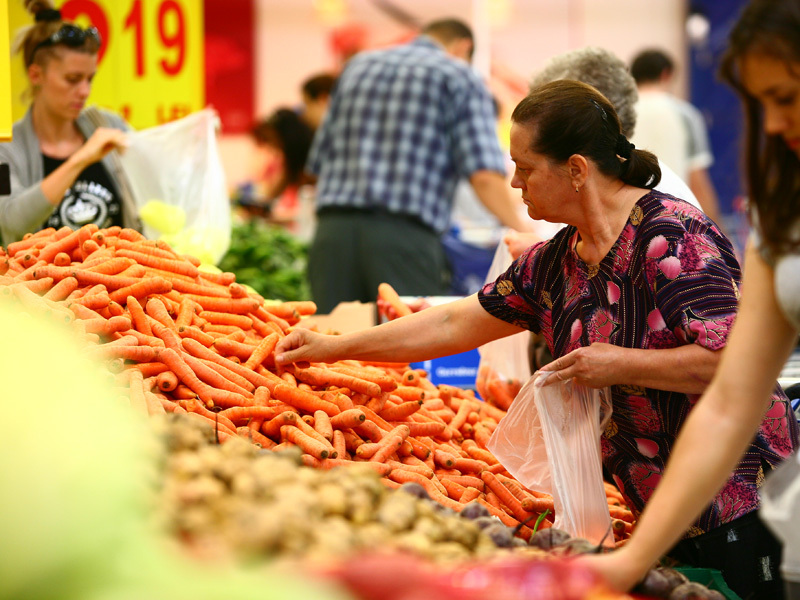 Cum “gireaza” Carrefour morcovul cel mai morcov
