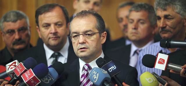 Cum vor creste salariile in 2011. Variantele discutate azi in coalitia de guvernare