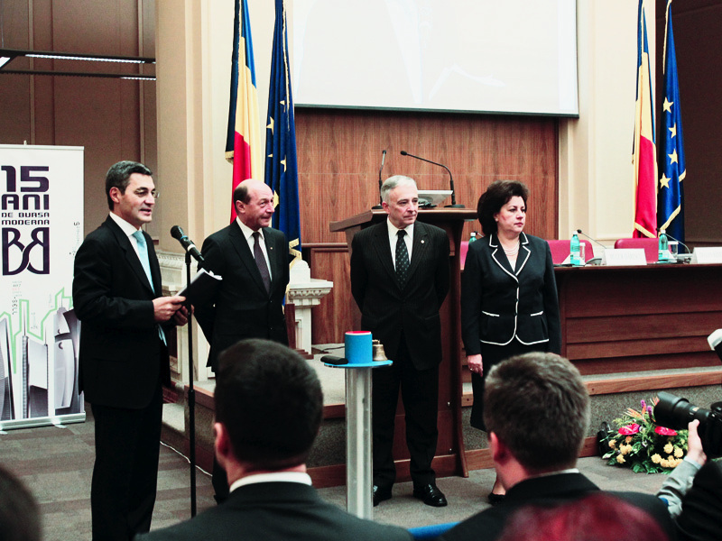 Bursa de la Bucuresti e inca in adolescenta