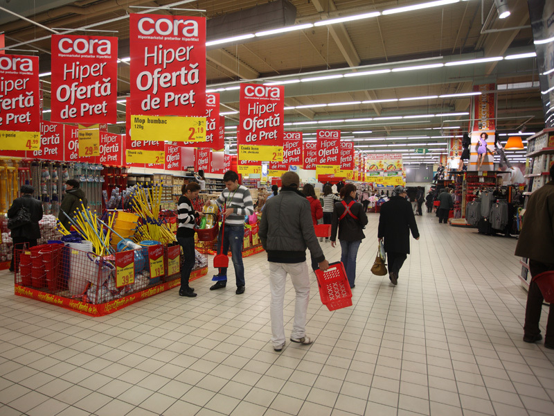 Cora a deschis un magazin la Baia Mare