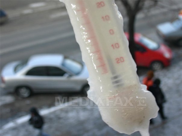 Cea mai scazuta temperatura din tara din acest sezon: -13 grade Celsius la Joseni, in judetul Harghita
