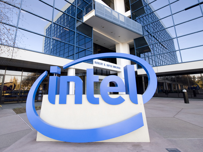 Intel deschide un centru de cercetare si dezvoltare in Romania