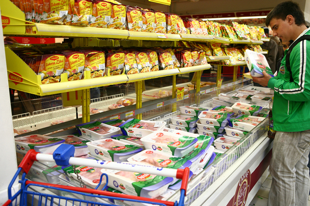 Mancarea, mai scumpa cu pana la 24% in 2010. Topul scumpirilor la alimentele de baza