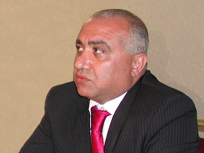 Omar nu se grabeste. De ce l-ar aduce cineva pe Hayssam in Romania