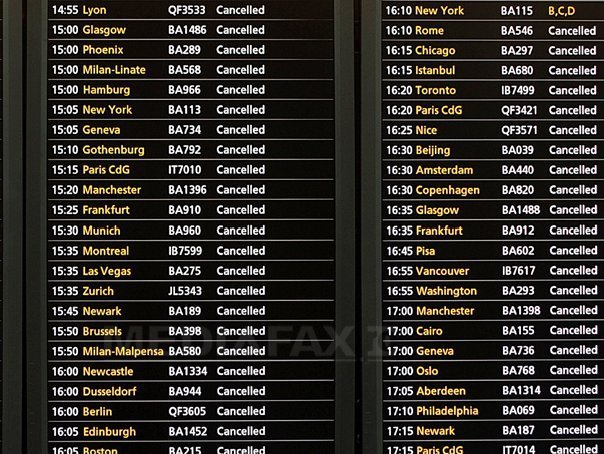 Europa e inghetata. Ninsorile abundente continua sa perturbe transporturile