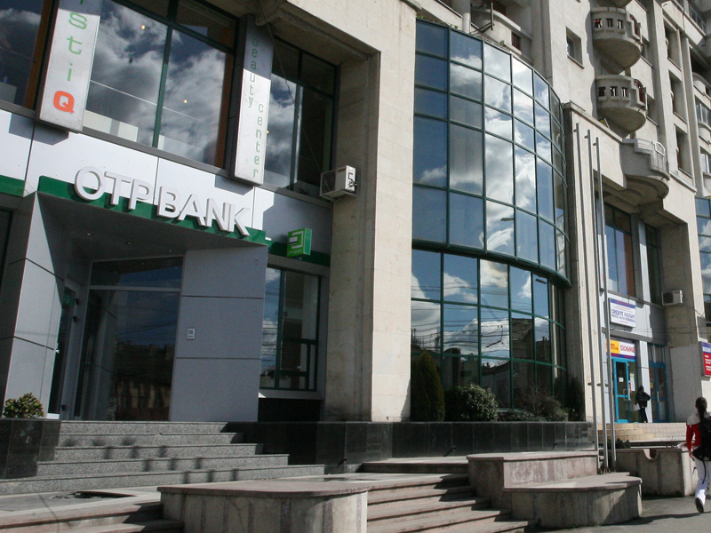OTP Bank Romania ia un credit de 10 mil. euro de la BERD pentru finantarea sectorului energetic