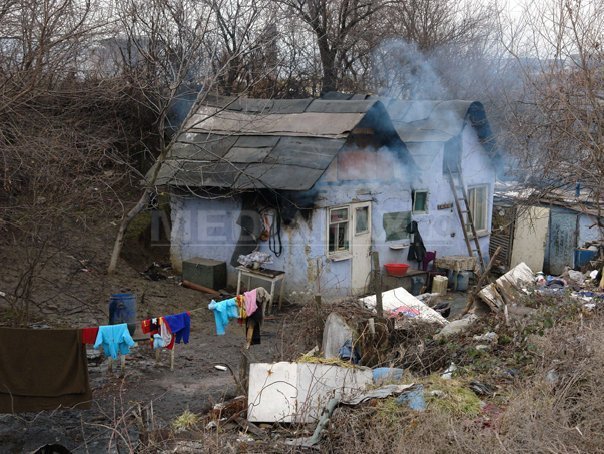 Seful Reprezentantei CE in Romania: 16 la suta din populatia UE traieste sub limita saraciei