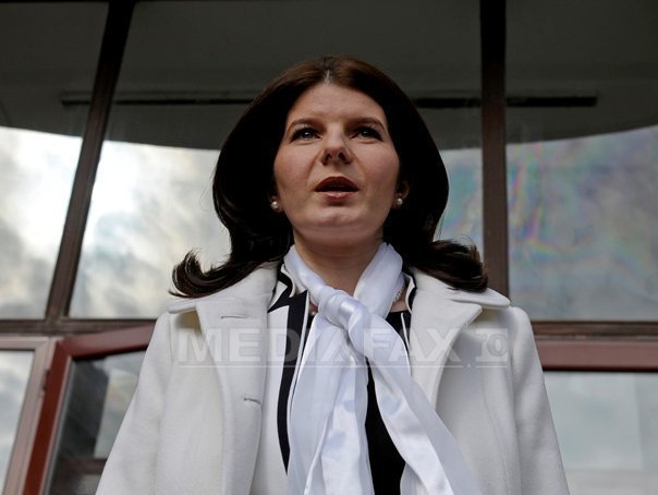 Si Monica Iacob-Ridzi se va interna luni la o clinica. Tot din Austria