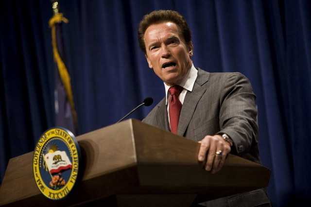 Arnold Schwarzenegger isi incheie mandatul de guvernator al statului California