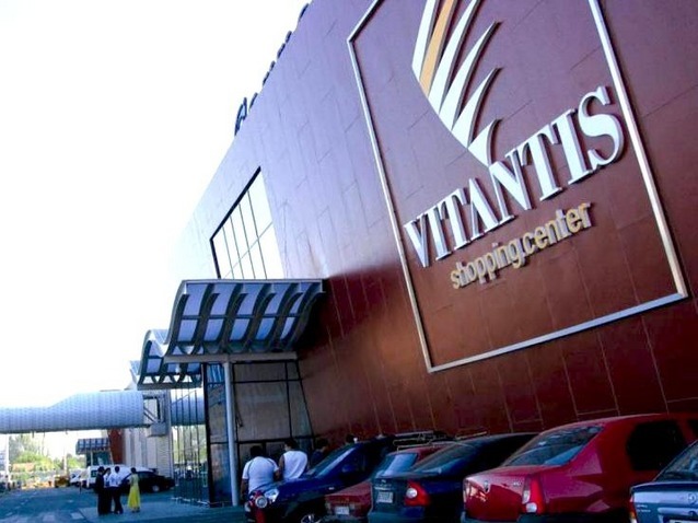 Cat mai valoreaza mallurile: George Teleman a cumparat 51% din Vitantis si Moldova Mall pentru 5 euro