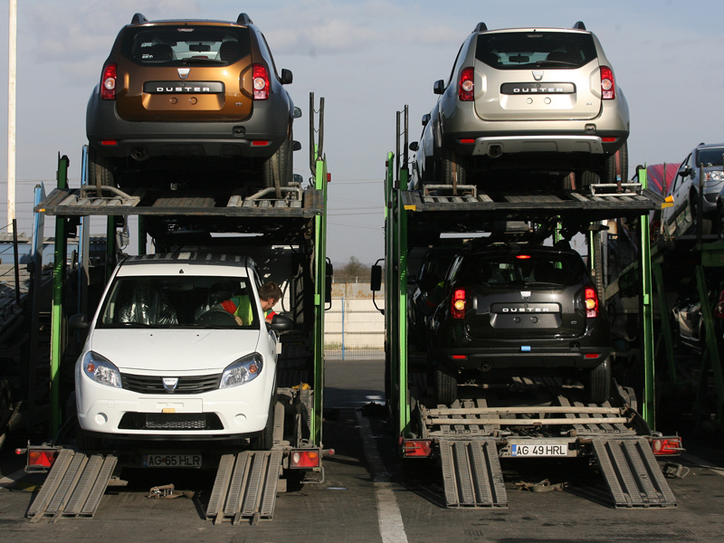 E oficial: Dacia lanseaza doua noi modele in 2012 si prezinta un nou concept la Geneva luna viitoare