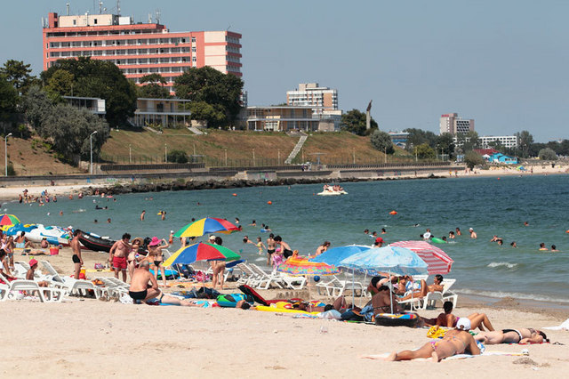 Hotelierii de pe litoral, nemultumiti de legea care ii obliga sa deschida portile inca de la 1 mai