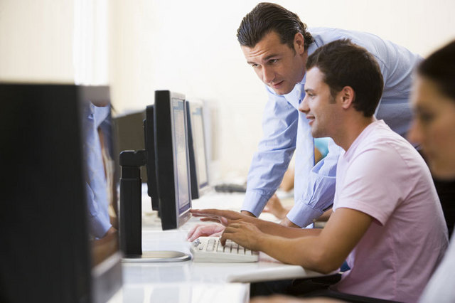 Comertul online romanesc, o afacere de 250 de milioane de euro