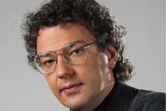 Marius Nitu, Gandul: De ce nu avem autostrazi - Maricica e rea de musca