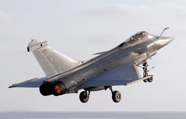 Nicolas Sarkozy anunta interventia avioanelor franceze in Libia