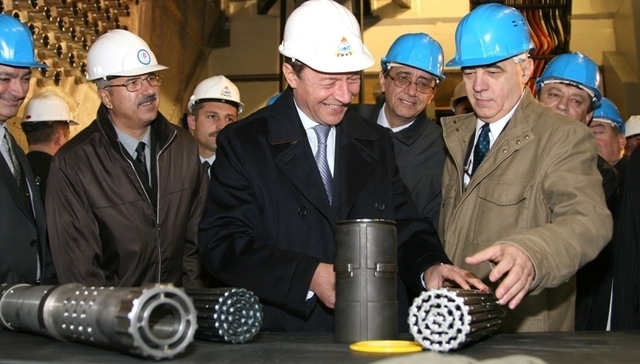 Basescu: Am vorbit cu Marmureanu, nu exista riscul ca un cutremur sa afecteze centrala Cernavoda