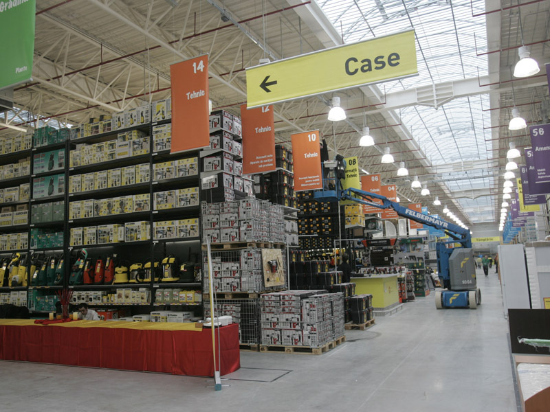 Baumax deschide al 14 magazin