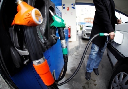 Cum a crescut pretul benzinei in Romania, Bulgaria, Ungaria, Grecia in 2011