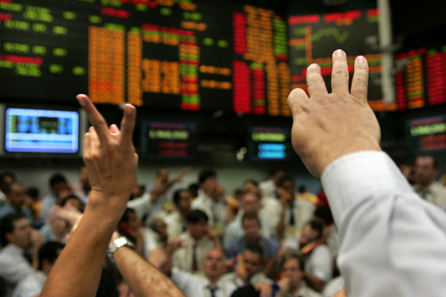 Bursa de la New York cade cu peste 2% in deschidere