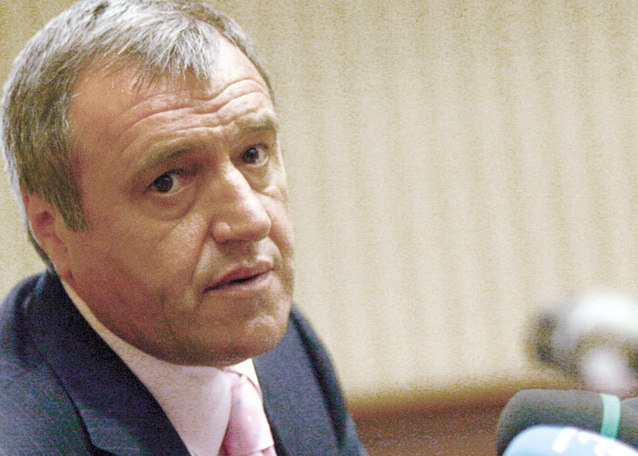 Valeriu Stoica intra de partea lui Constanda intr-un proces de 200 mil. € cu Primaria Capitalei