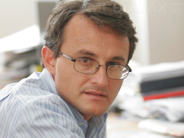 Cristian Hostiuc de la Ziarul Financiar: Nu confiscati iesirea din criza, ca nu va apartine