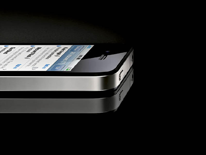 Gadgetul lunii februarie: iPhone 4