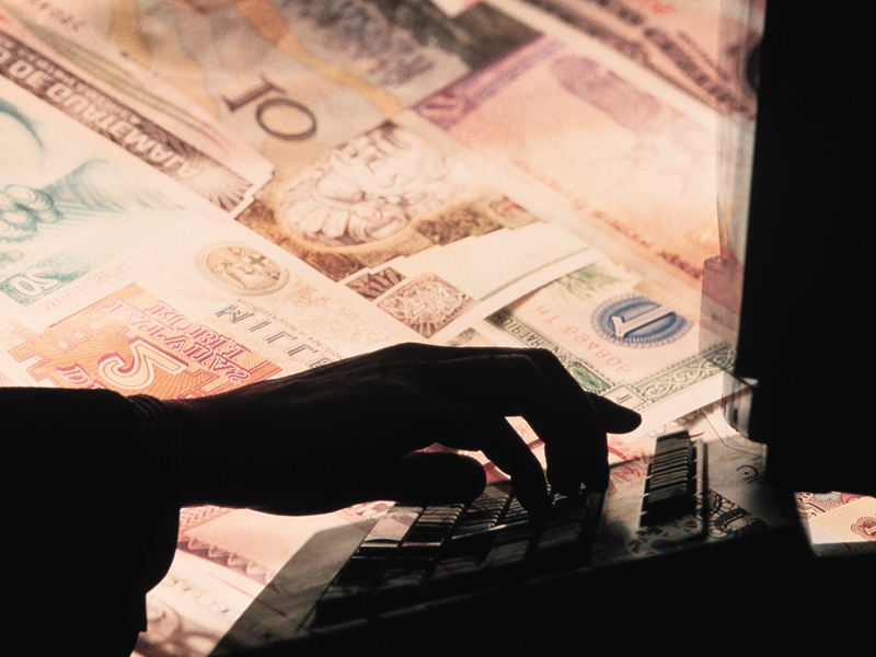 Fraude online de 900.000 de euro au fost evitate in 2010