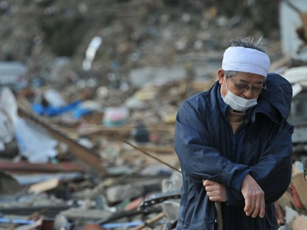 Bilantul cutremurului urmat de tsunami in Japonia depaseste 10.000 de morti