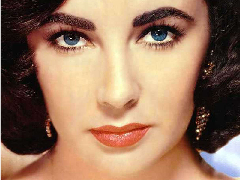 Liz Taylor, actrita, femeia, legenda
