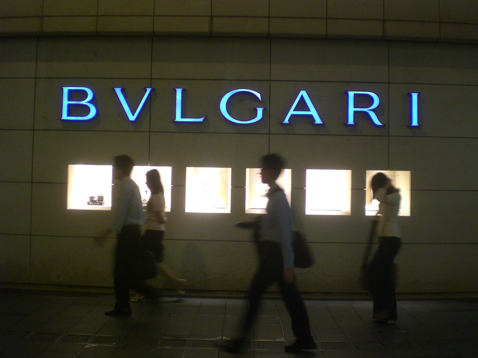 LVMH cumpara Bulgari pentru 4,3 miliarde de euro