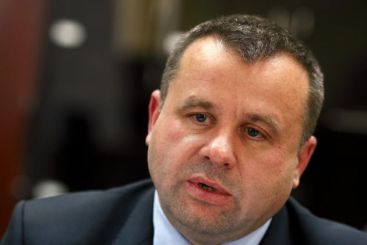 "Si eu am fost somer". Sfaturi pentru angajare de la ministrul Muncii, Ioan Nelu Botis