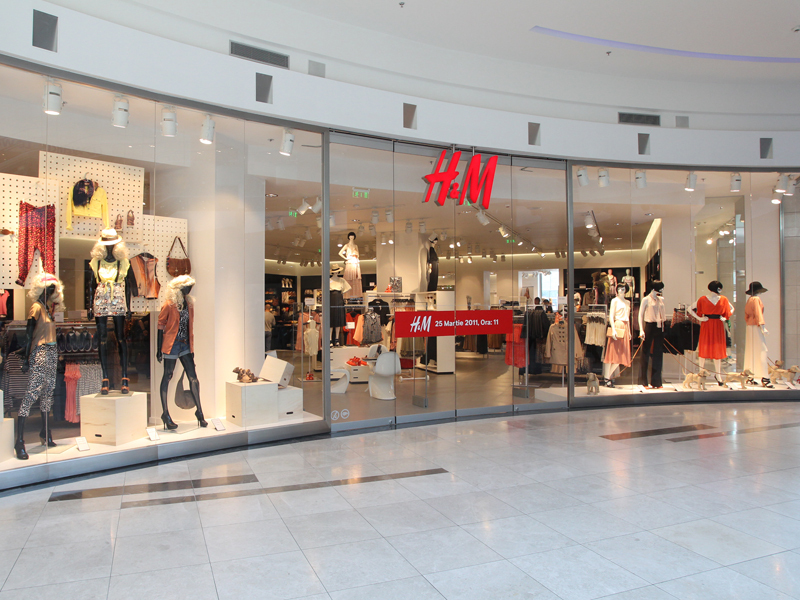 Cum arata primul magazin H&M din Romania (GALERIE FOTO)